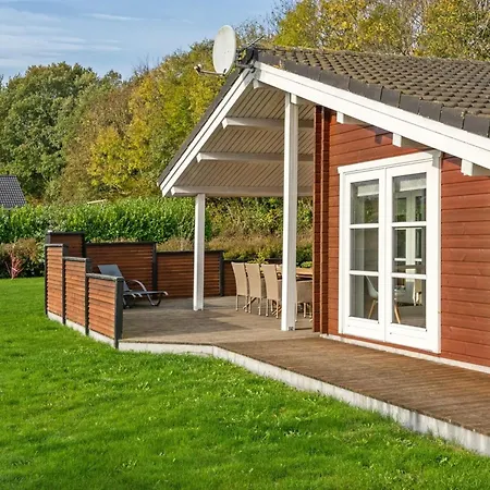 Semesterbostad Ruusu - 300m From The Sea By Interhome