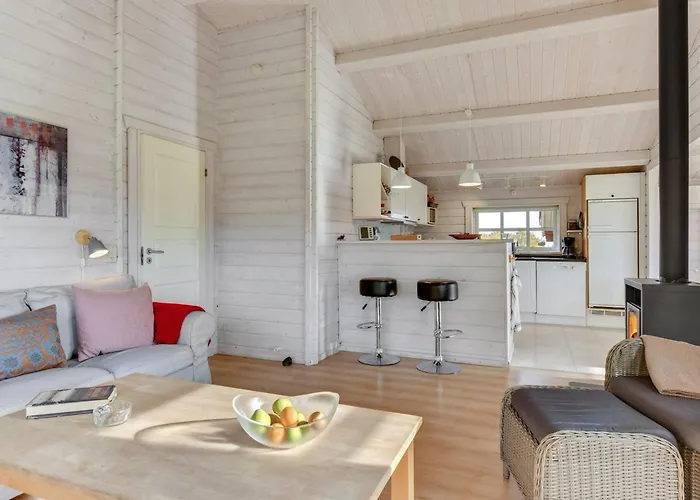 Ruusu - 300m From The Sea By Interhome Sarup